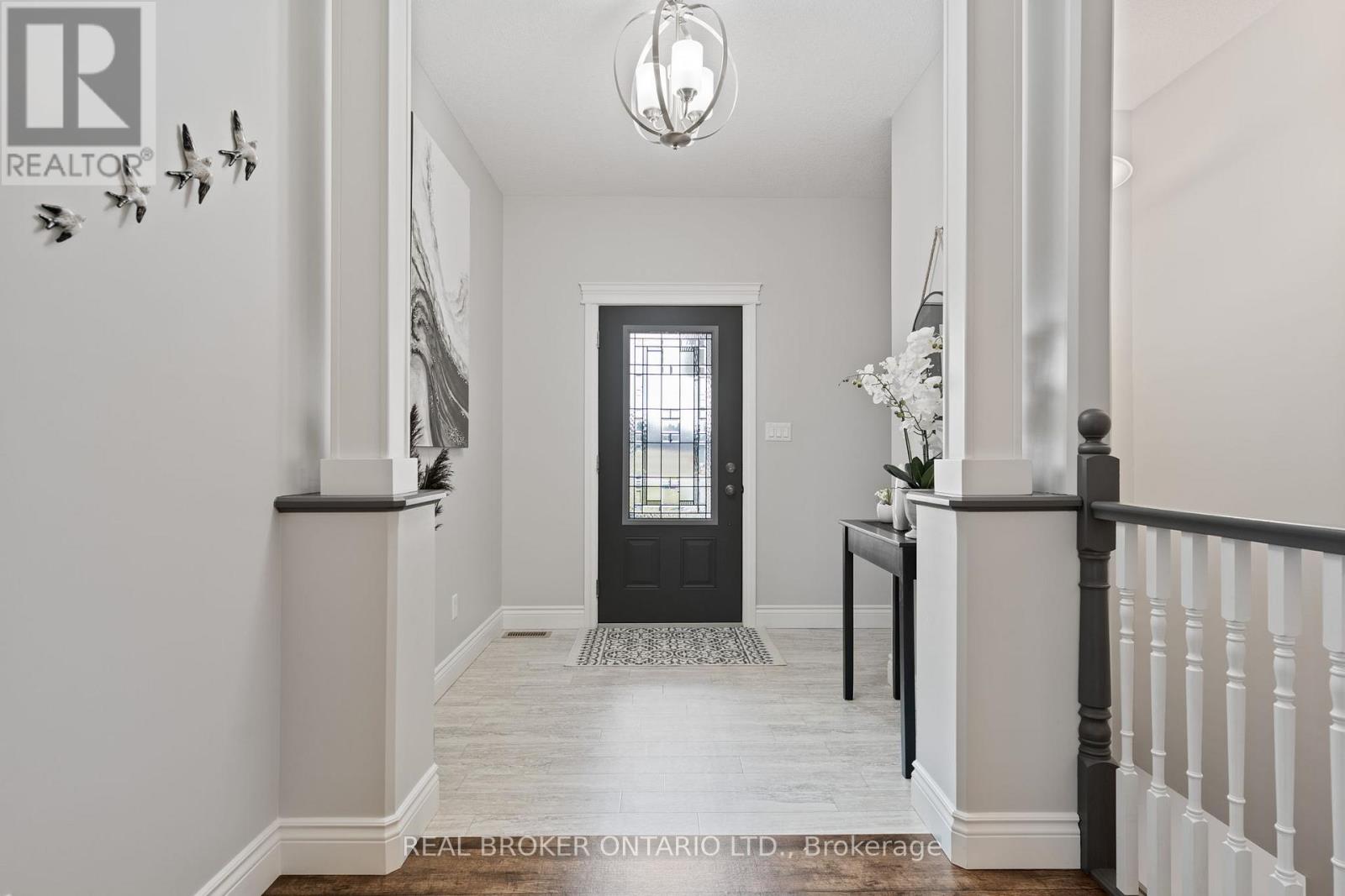 11721 Plank Road, Bayham, Ontario  N0J 1H0 - Photo 3 - X12923156