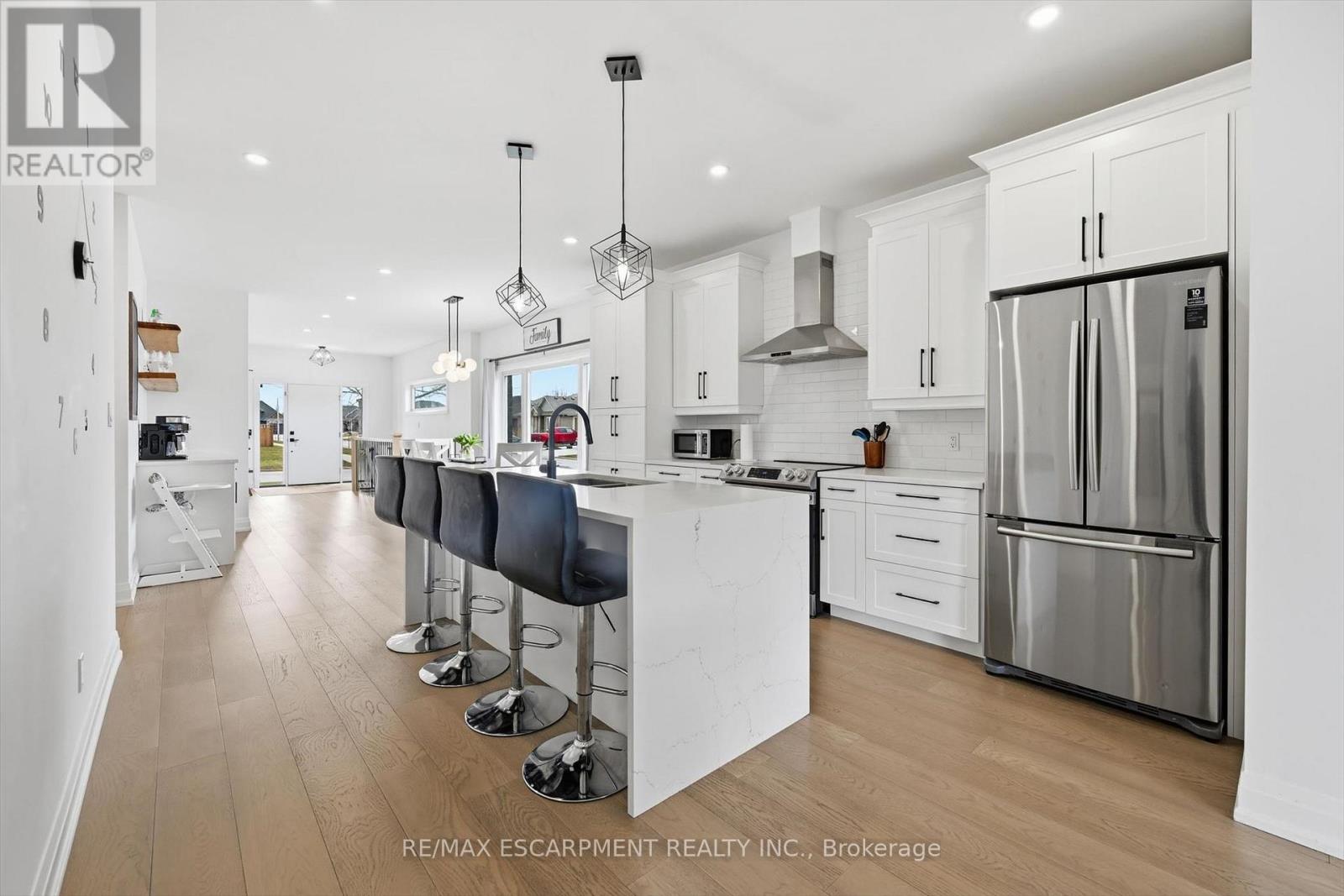 4 Harvard Court, Welland, Ontario  L3B 6E7 - Photo 25 - X12923188