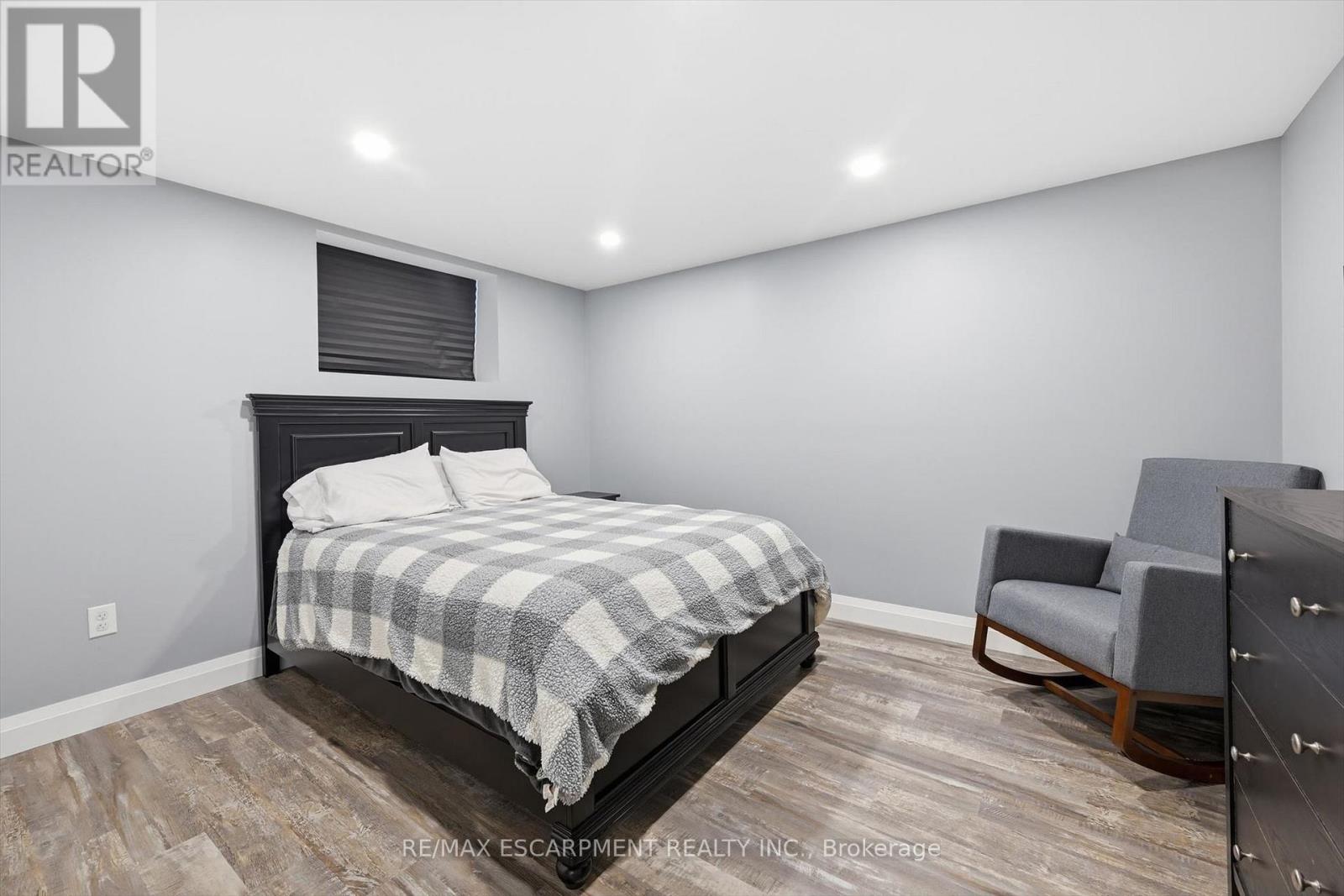 4 Harvard Court, Welland, Ontario  L3B 6E7 - Photo 39 - X12923188