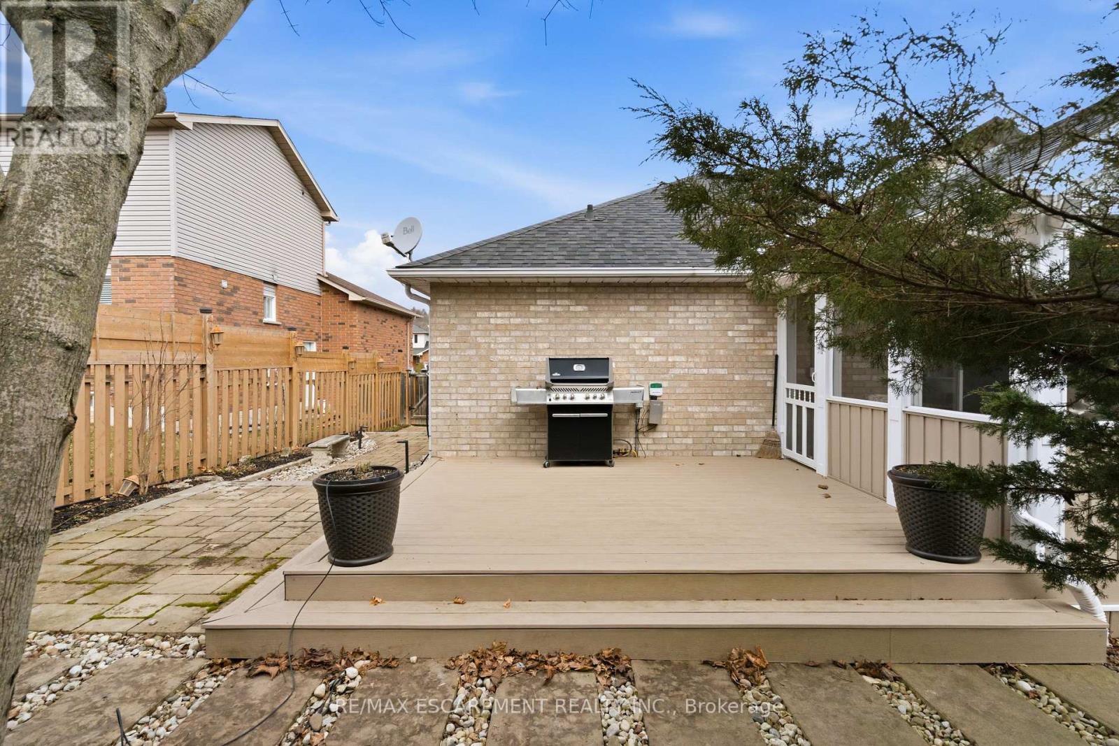 25 Linington Trail, Hamilton, Ontario  L9H 7A3 - Photo 30 - X12923216