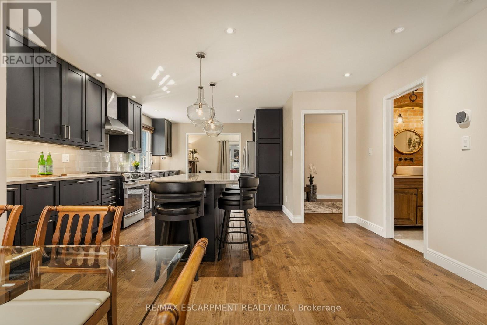 25 Linington Trail, Hamilton, Ontario  L9H 7A3 - Photo 7 - X12923216