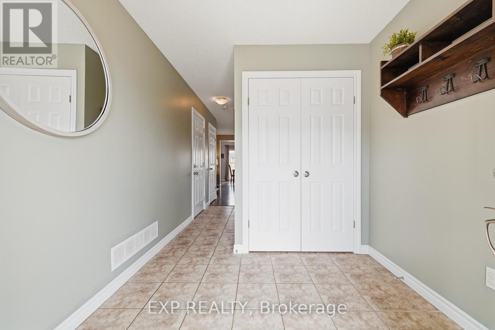 18 Mcguire Lane, Woolwich, Ontario  N3B 0B6 - Photo 4 - X12923234