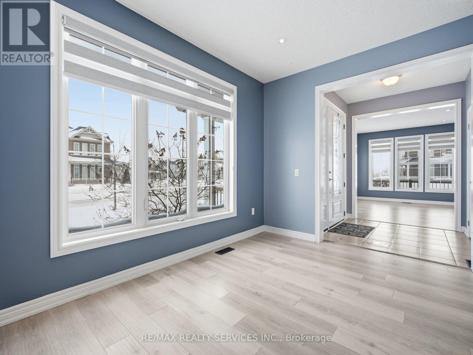 173 Johnson Drive S, Shelburne, Ontario  L9V 3V8 - Photo 8 - X12923246