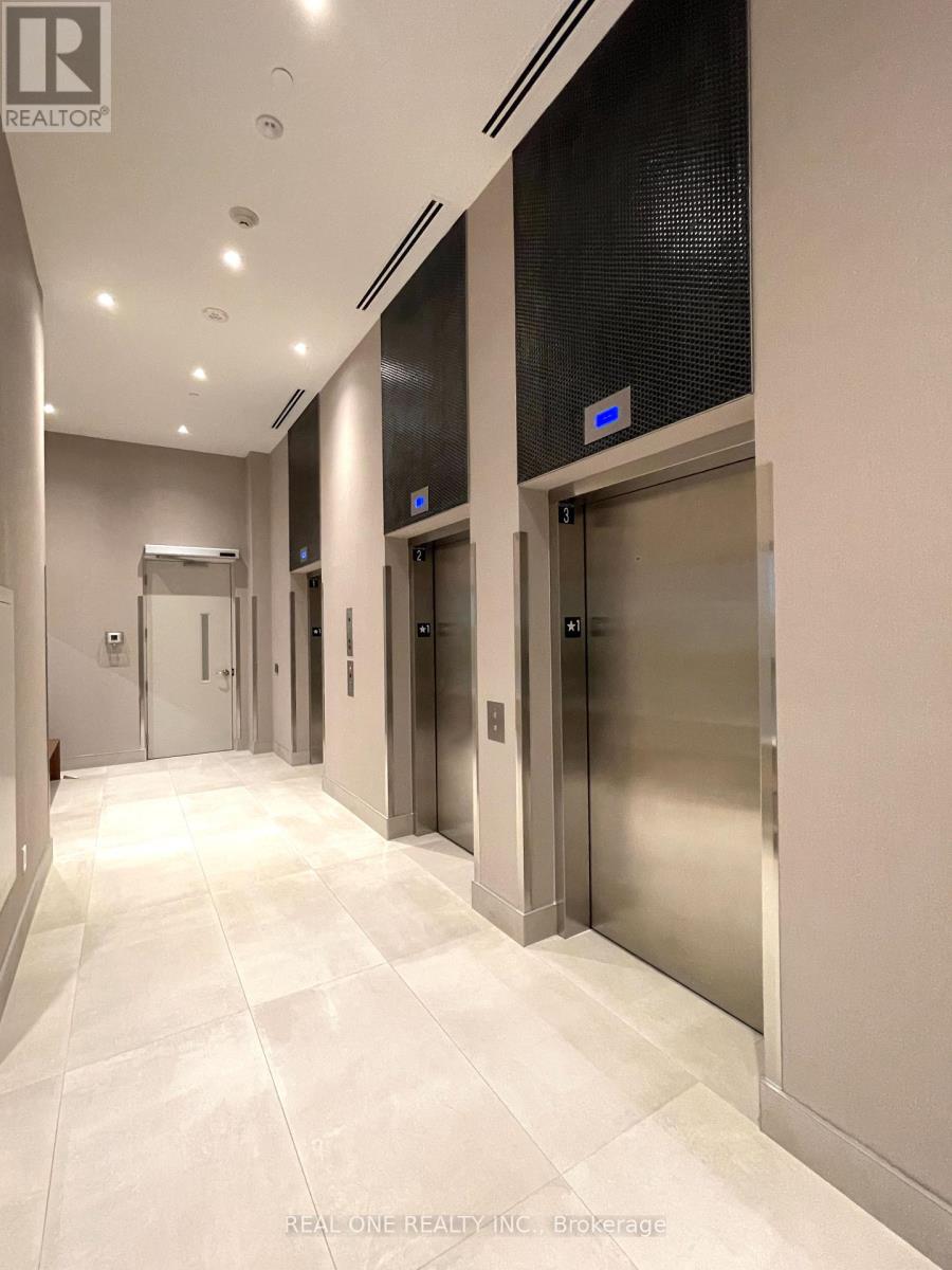 917 - 212 King William Street, Hamilton, Ontario  L8R 0A6 - Photo 4 - X12923248