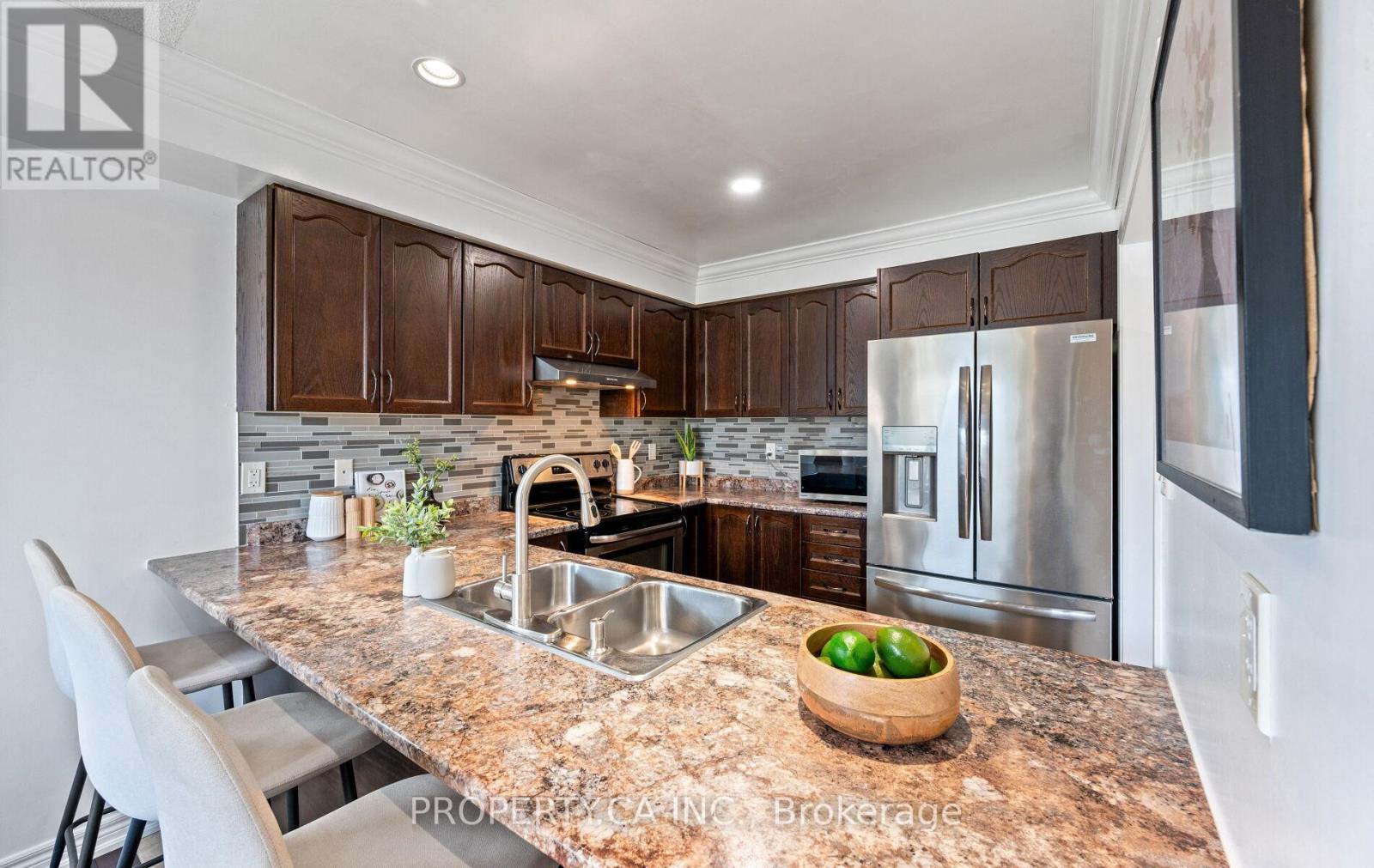 173 Thomas Avenue, Brantford, Ontario  N3S 0E2 - Photo 17 - X12923288