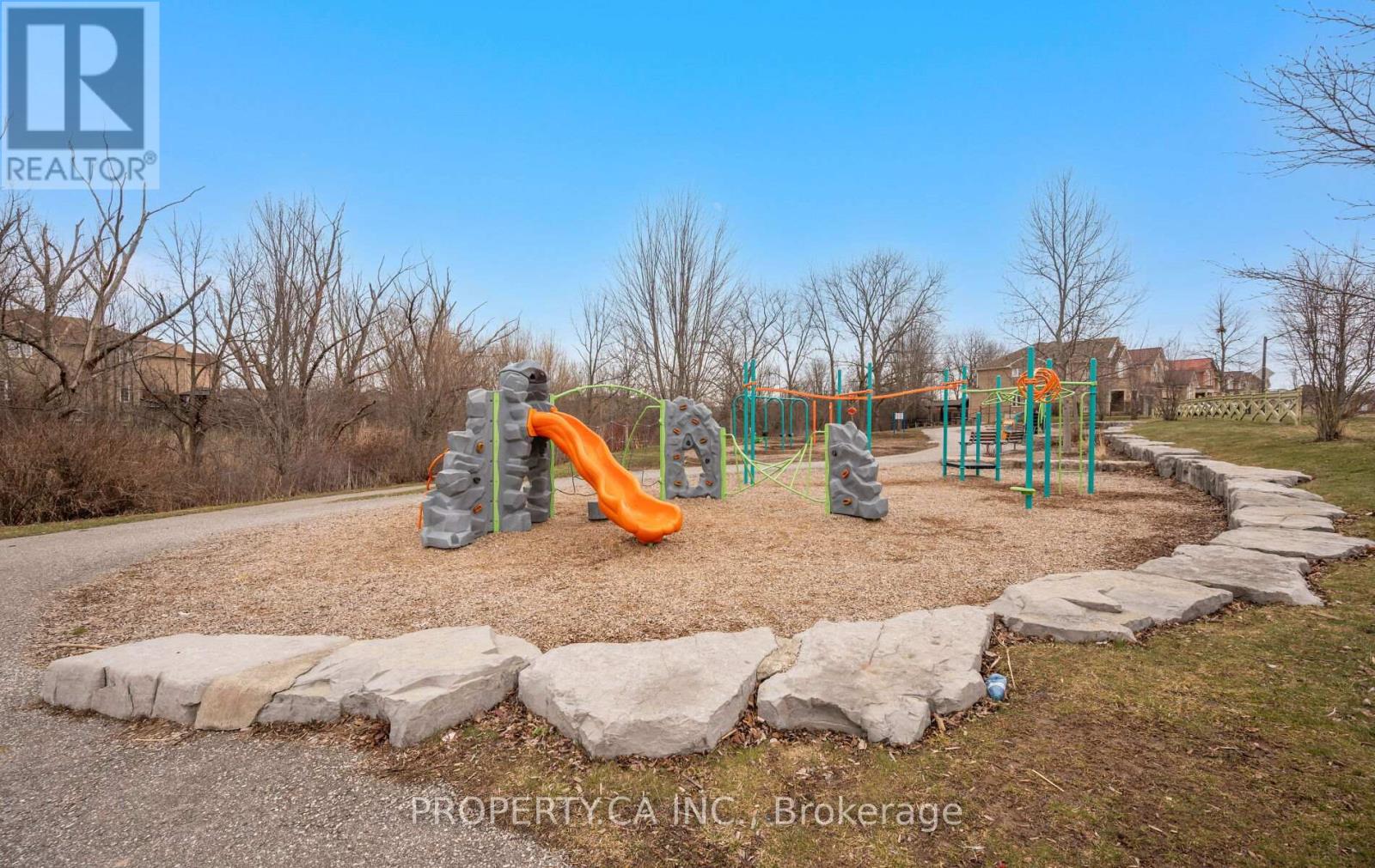 173 Thomas Avenue, Brantford, Ontario  N3S 0E2 - Photo 49 - X12923288