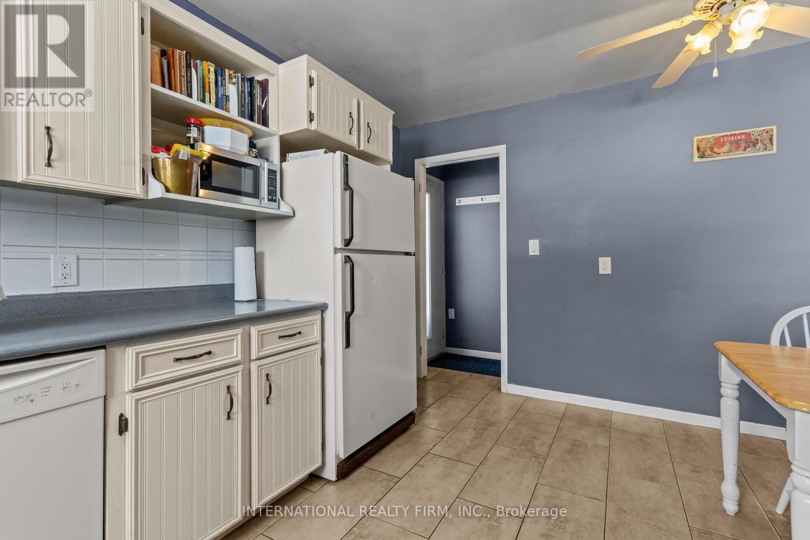 148 Calderwood Drive, Kingston, Ontario  K7M 6M3 - Photo 13 - X12923290