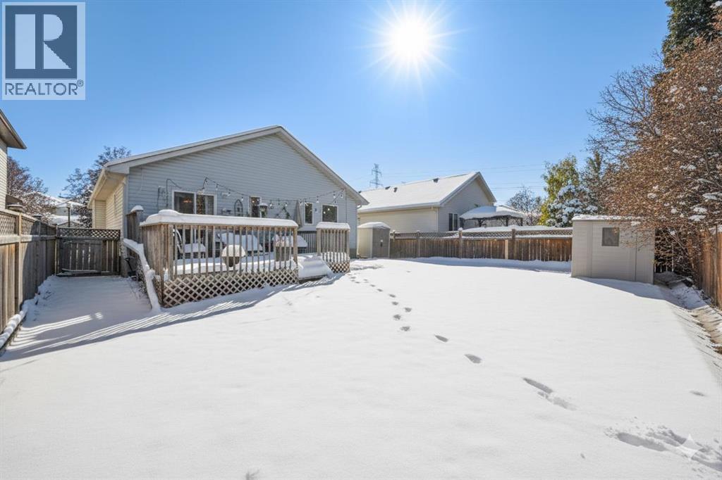 110 West Lakeview Crescent, Chestermere, Alberta  T1X 1P0 - Photo 48 - A2283487