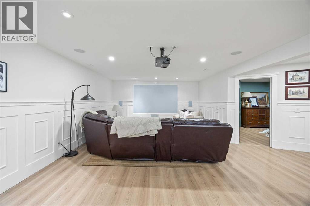 110 West Lakeview Crescent, Chestermere, Alberta  T1X 1P0 - Photo 42 - A2283487