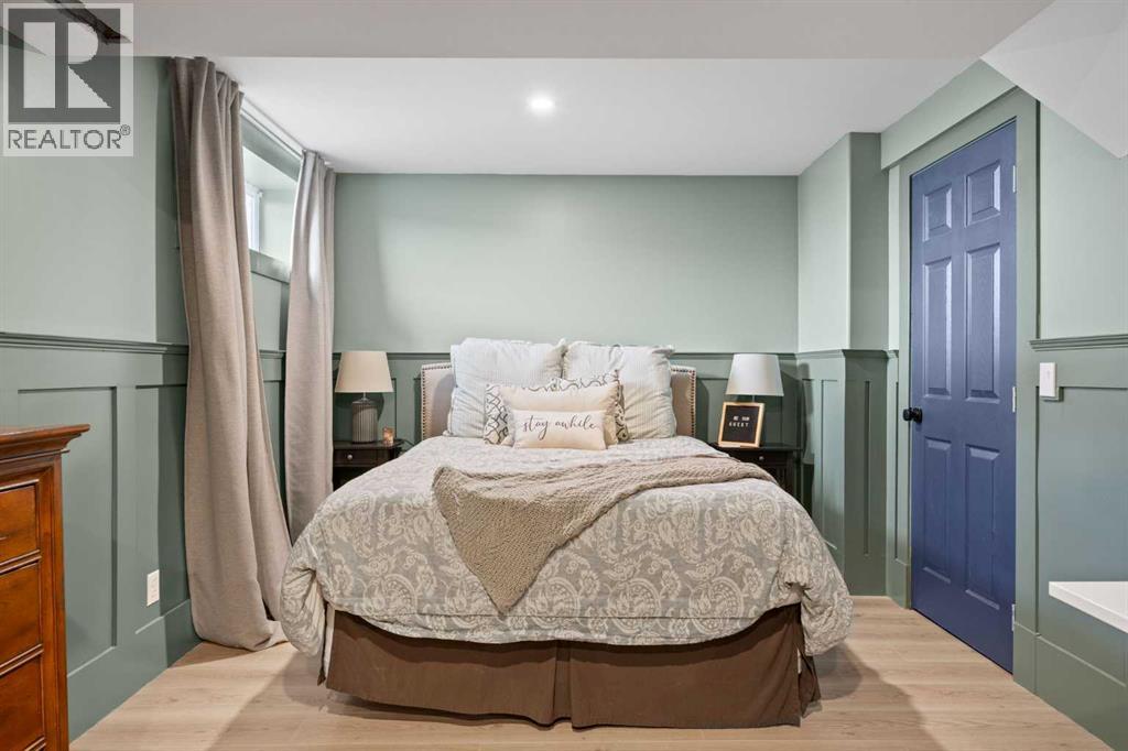 110 West Lakeview Crescent, Chestermere, Alberta  T1X 1P0 - Photo 45 - A2283487