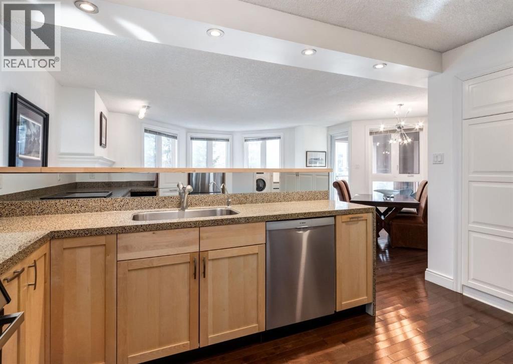 8402, 400 Eau Claire Avenue Sw, Calgary, Alberta  T2P 4X2 - Photo 4 - A2294807