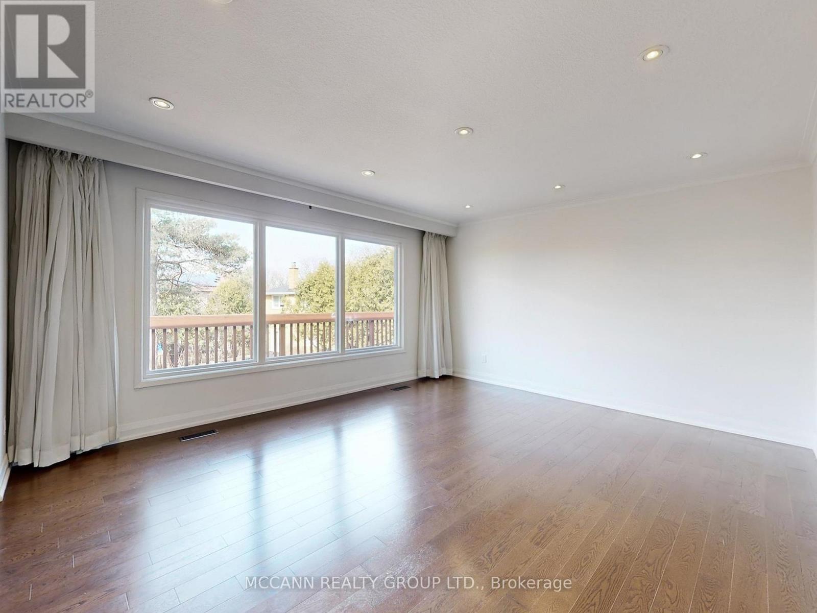 65 Bellbury Crescent, Toronto, Ontario  M2J 2J9 - Photo 10 - C12822560