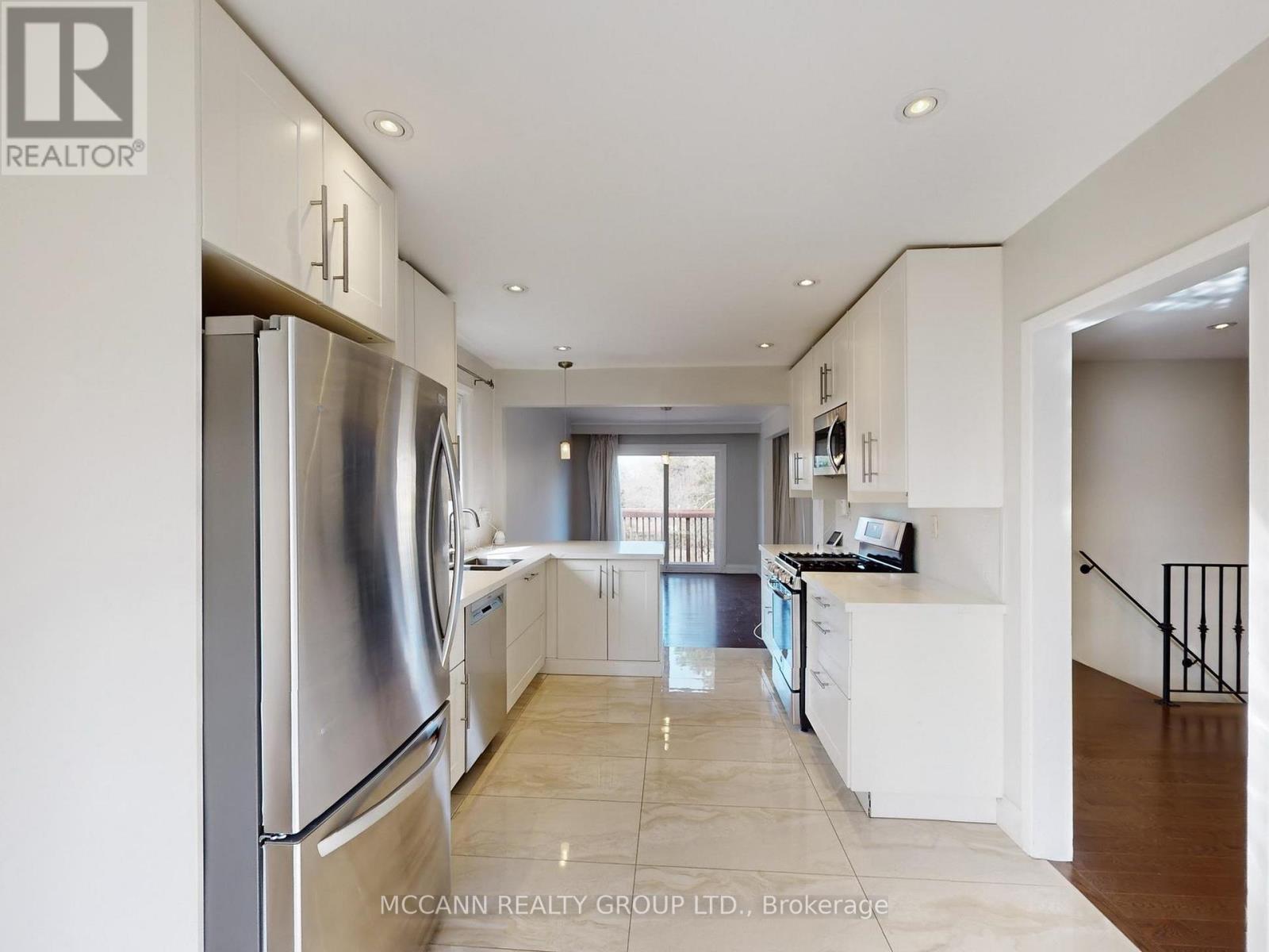 65 Bellbury Crescent, Toronto, Ontario  M2J 2J9 - Photo 15 - C12822560