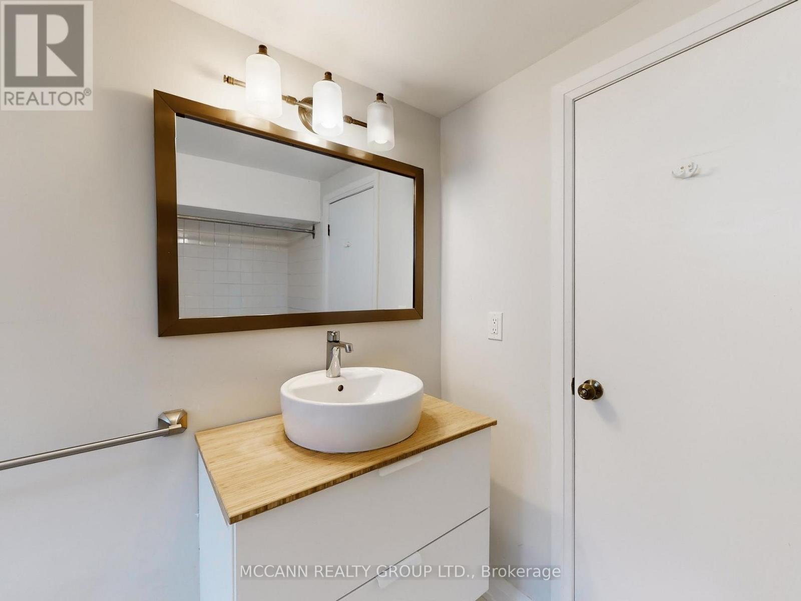 65 Bellbury Crescent, Toronto, Ontario  M2J 2J9 - Photo 43 - C12822560