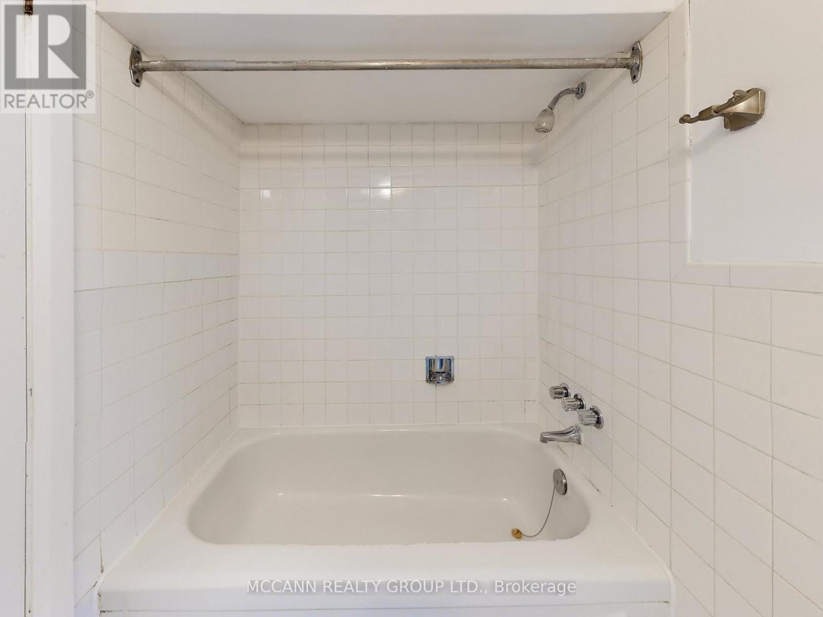 65 Bellbury Crescent, Toronto, Ontario  M2J 2J9 - Photo 44 - C12822560