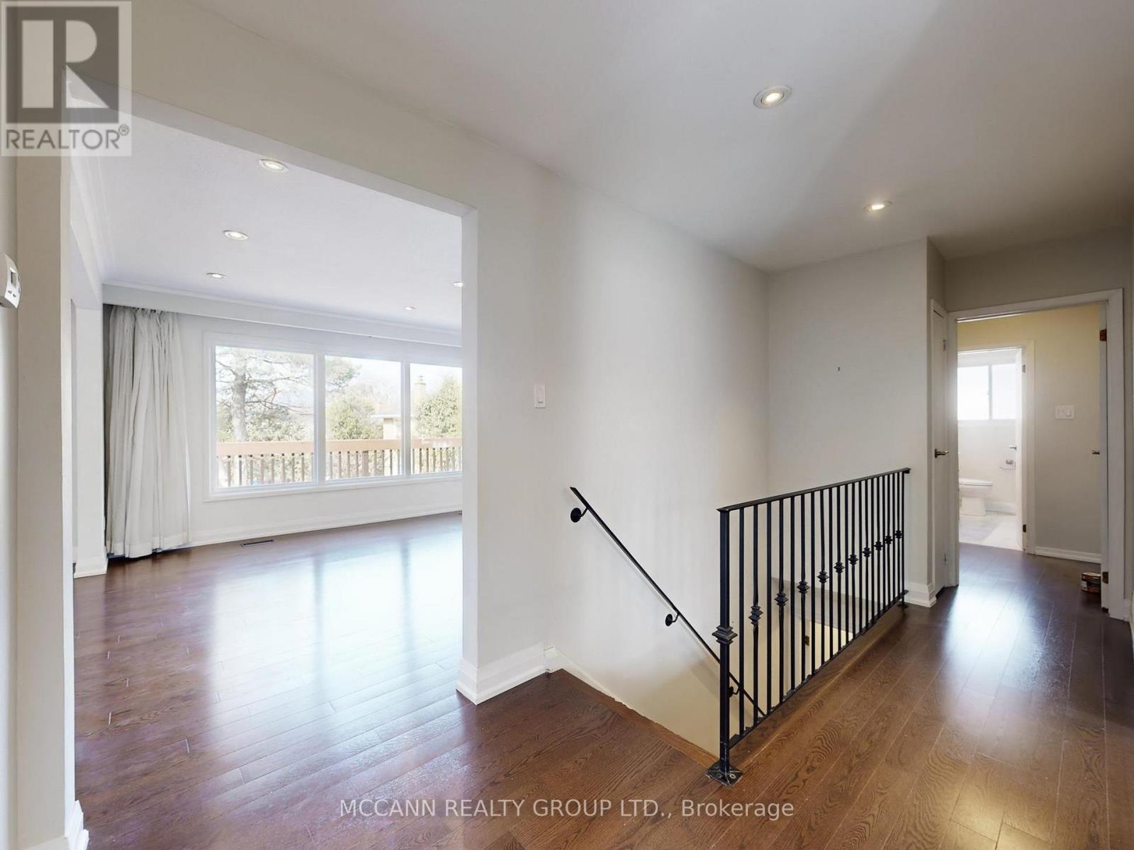 65 Bellbury Crescent, Toronto, Ontario  M2J 2J9 - Photo 6 - C12822560