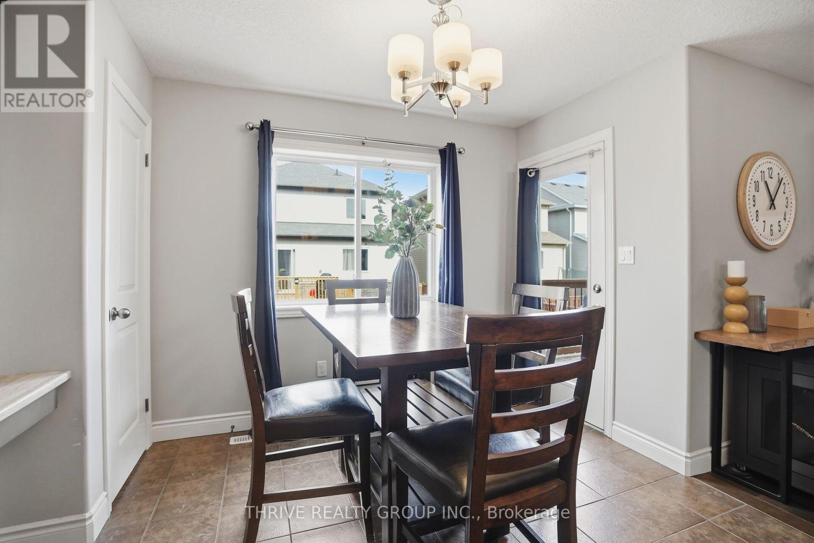 33 Abbott Street, Strathroy-Caradoc, Ontario  N7G 0B6 - Photo 15 - X12908522