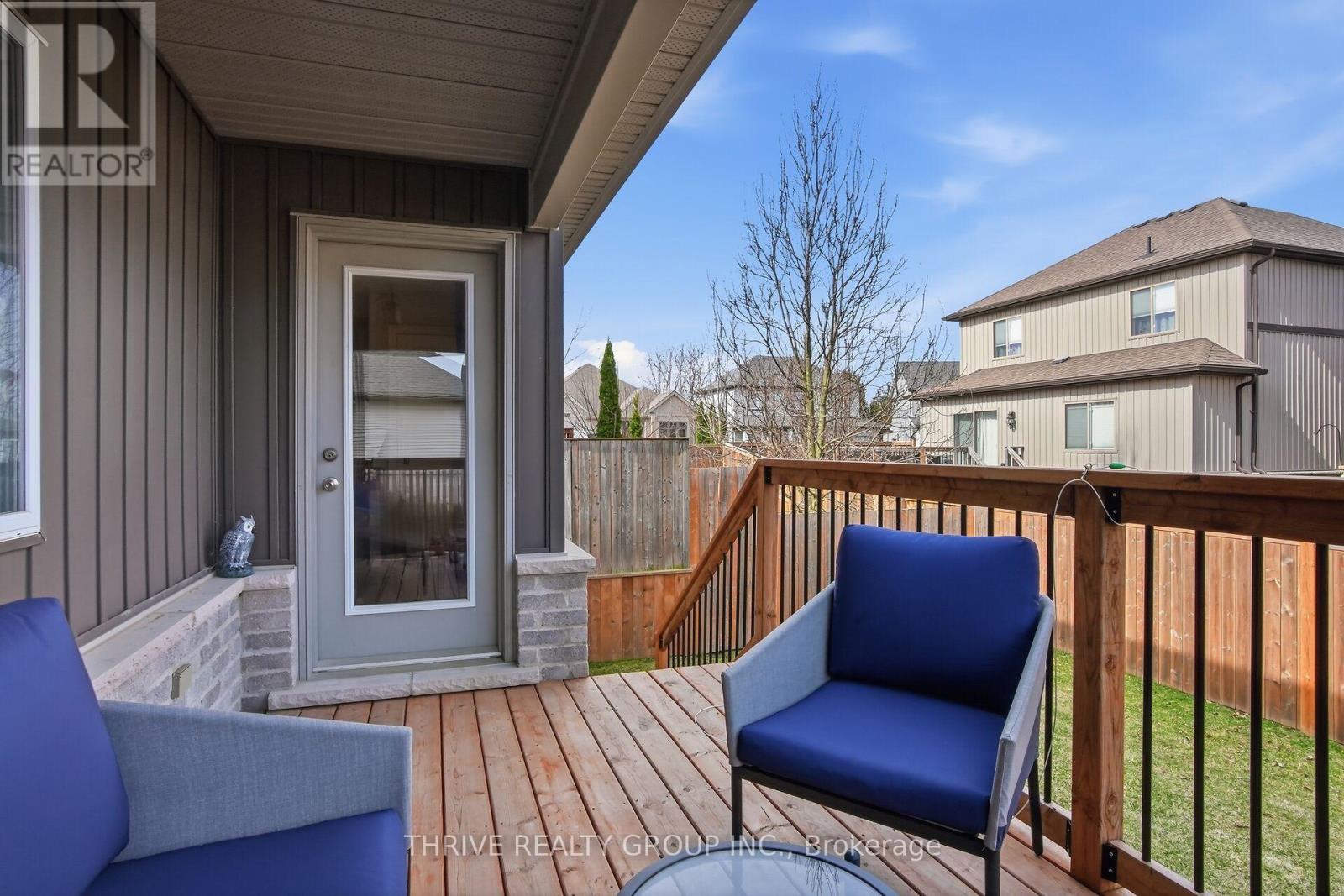 33 Abbott Street, Strathroy-Caradoc, Ontario  N7G 0B6 - Photo 32 - X12908522