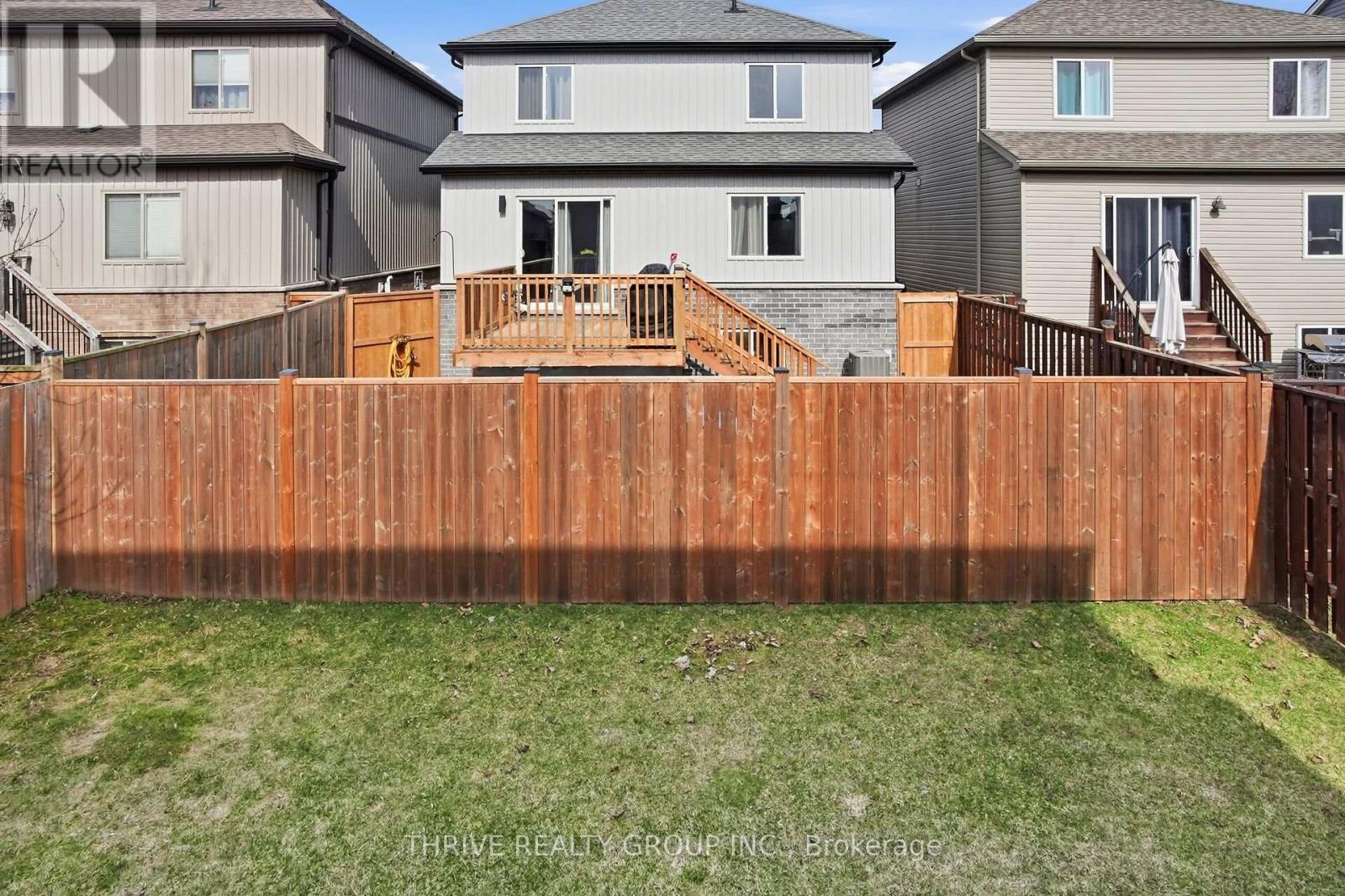 33 Abbott Street, Strathroy-Caradoc, Ontario  N7G 0B6 - Photo 33 - X12908522