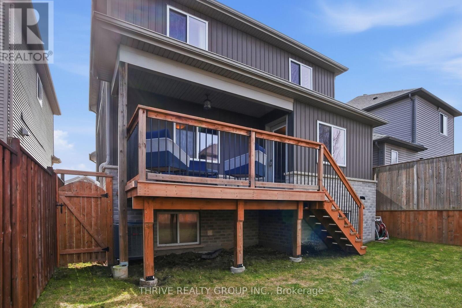 33 Abbott Street, Strathroy-Caradoc, Ontario  N7G 0B6 - Photo 36 - X12908522