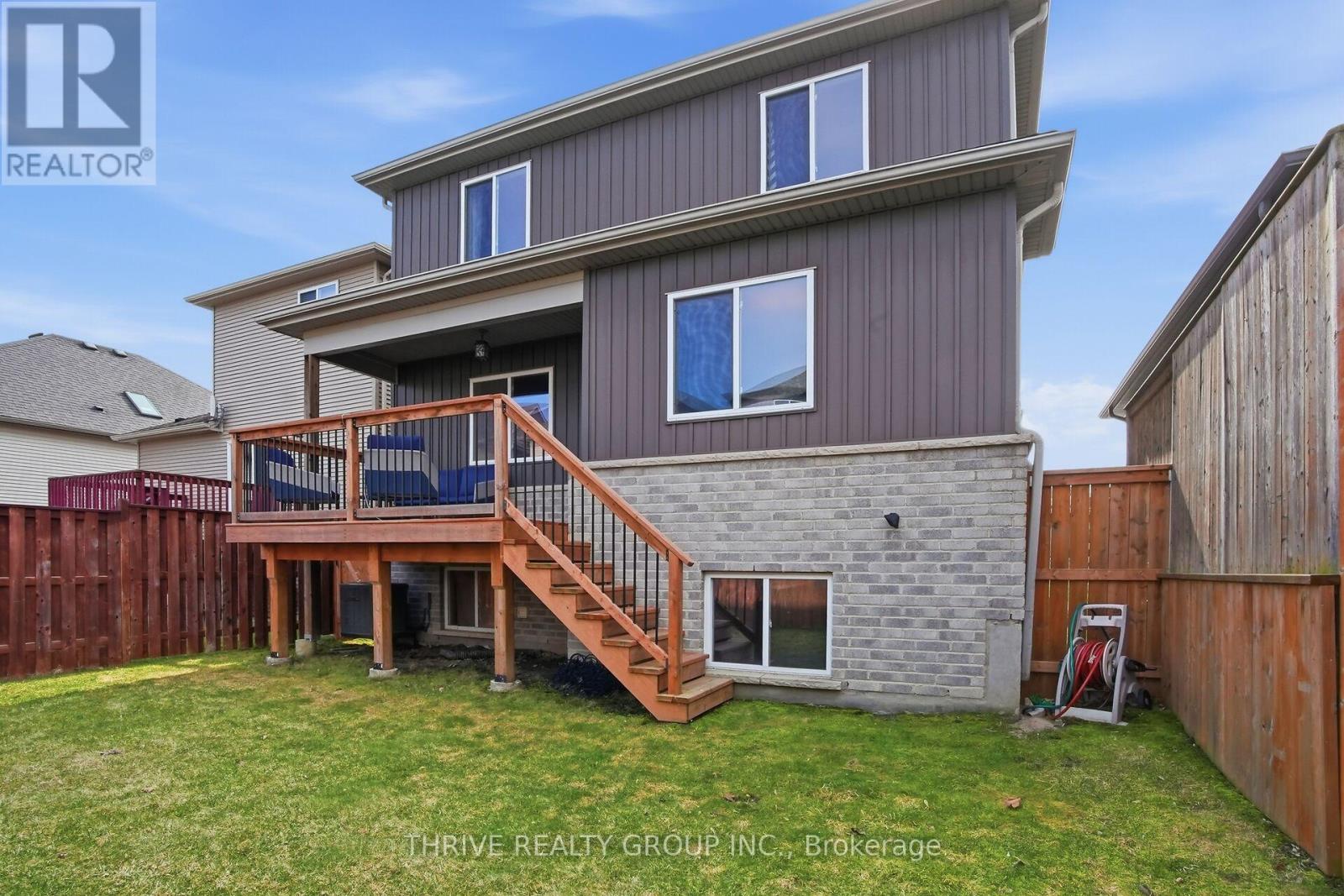 33 Abbott Street, Strathroy-Caradoc, Ontario  N7G 0B6 - Photo 37 - X12908522