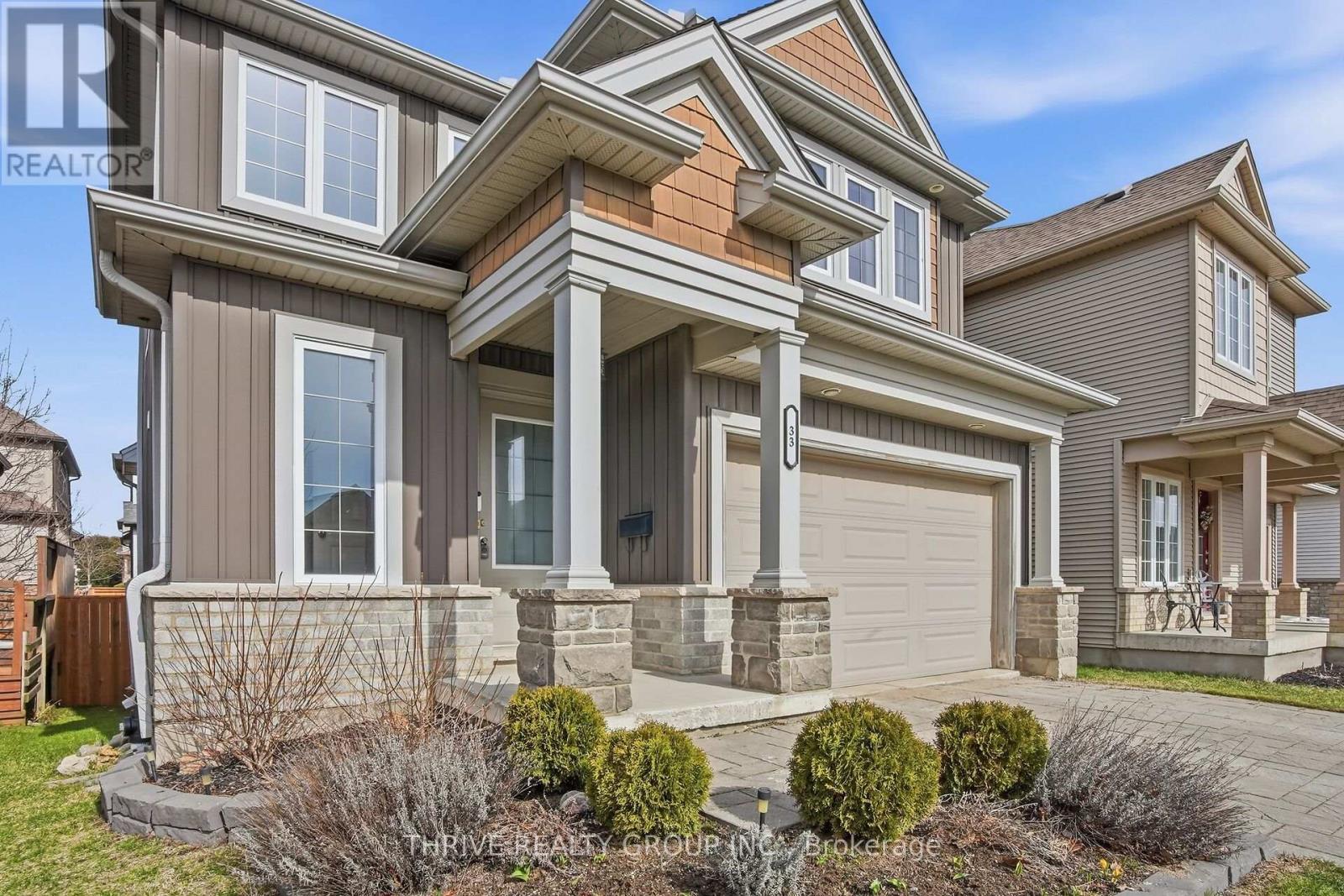 33 Abbott Street, Strathroy-Caradoc, Ontario  N7G 0B6 - Photo 4 - X12908522