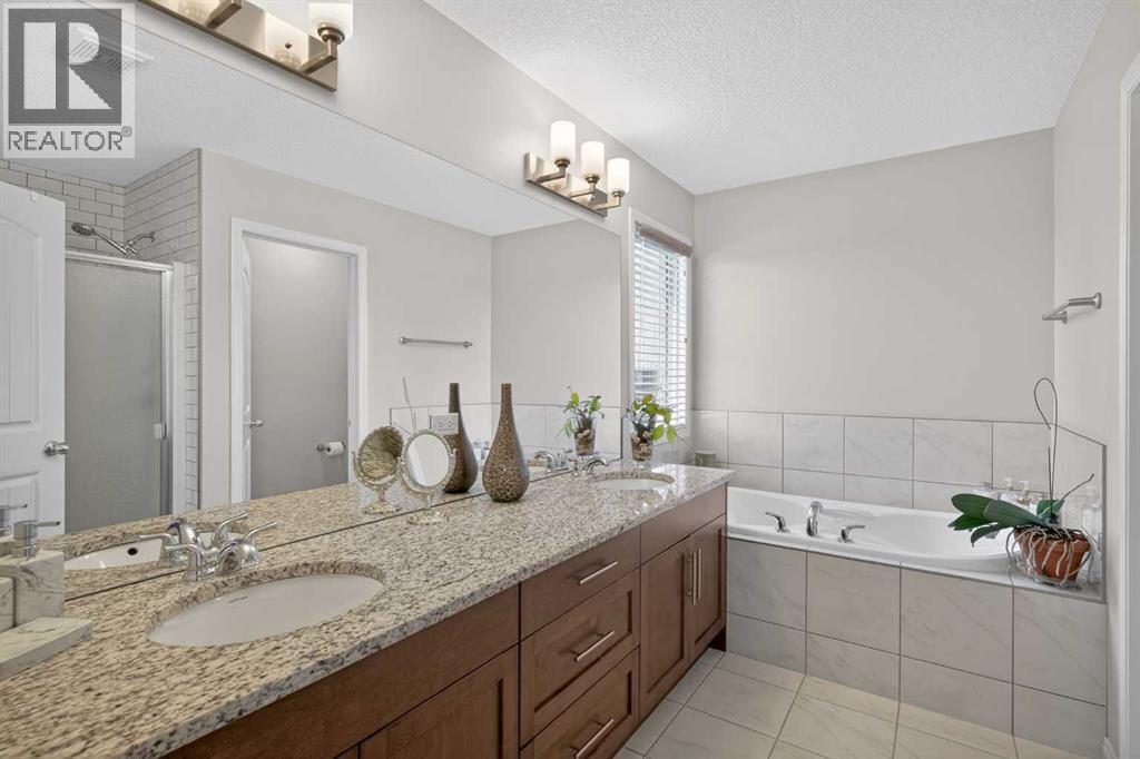 24 Legacy Landing, Calgary, Alberta  T2X 2E5 - Photo 21 - A2294931