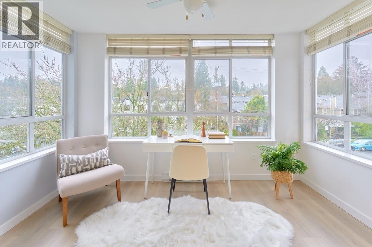 313 855 W 16th Street, North Vancouver, British Columbia  V7P 1R2 - Photo 3 - R3103877