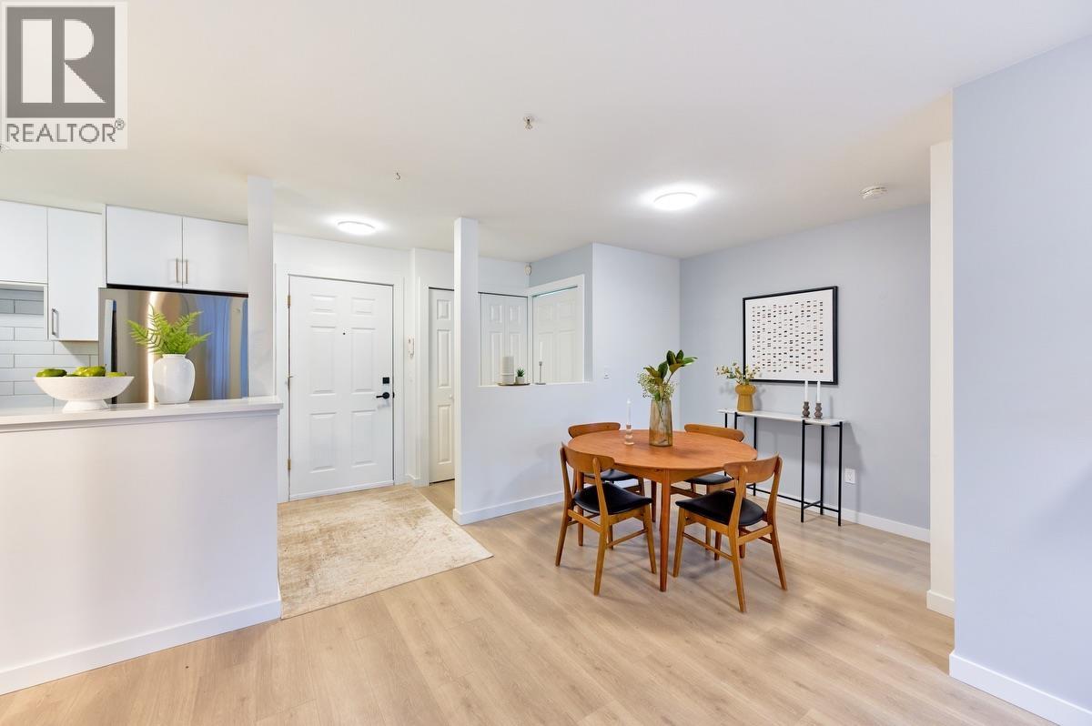 313 855 W 16th Street, North Vancouver, British Columbia  V7P 1R2 - Photo 6 - R3103877