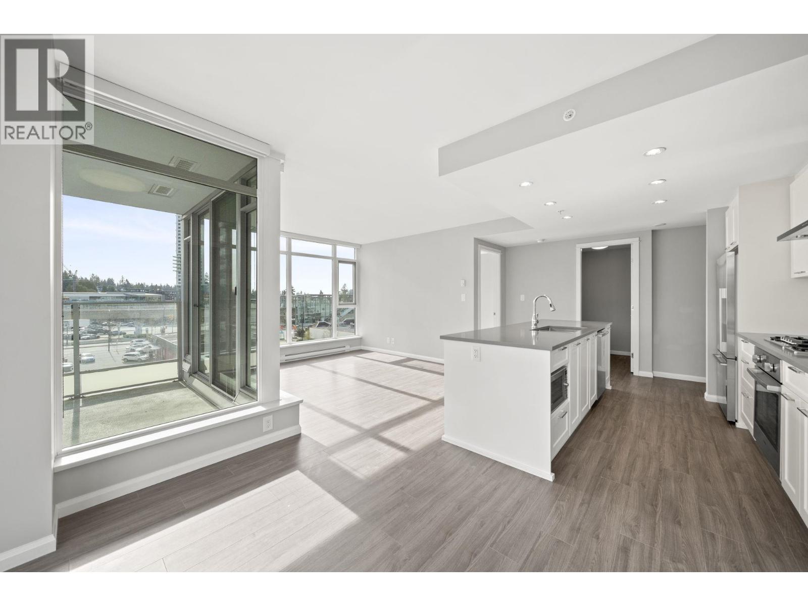 807 520 Como Lake Avenue, Coquitlam, British Columbia  V3J 0E8 - Photo 15 - R3103880