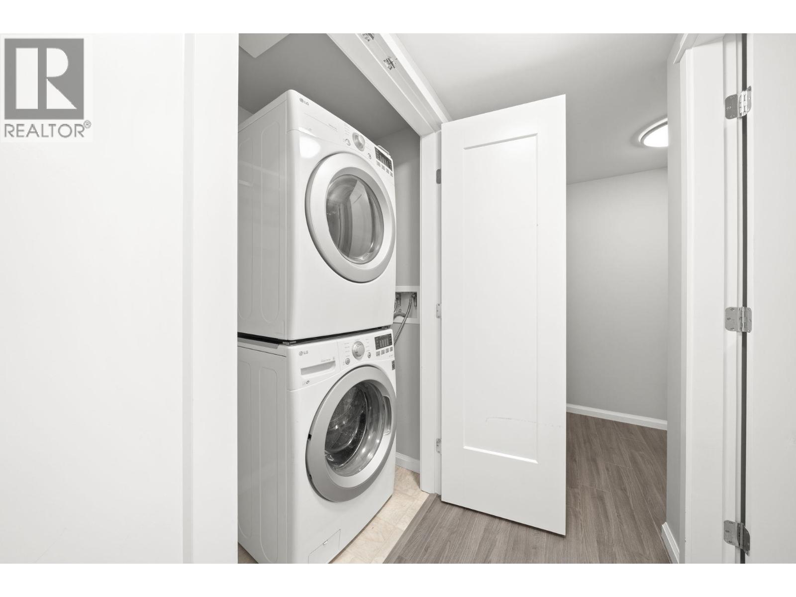 807 520 Como Lake Avenue, Coquitlam, British Columbia  V3J 0E8 - Photo 26 - R3103880