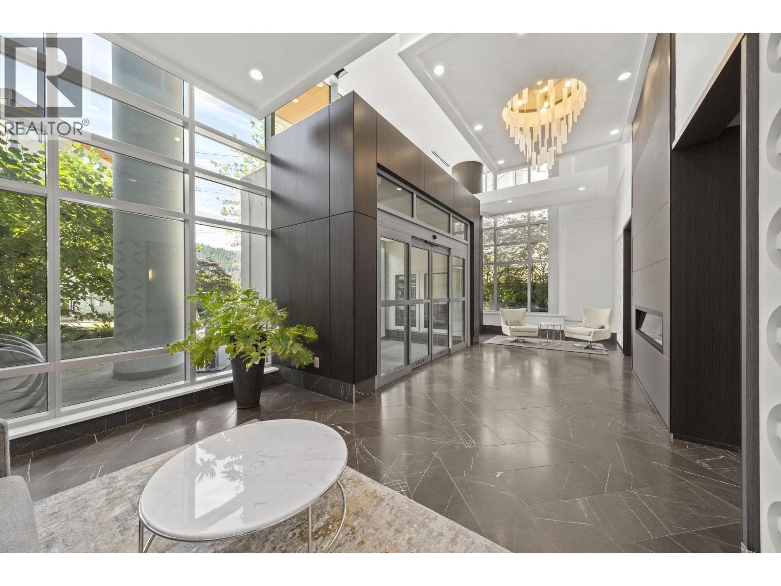 807 520 Como Lake Avenue, Coquitlam, British Columbia  V3J 0E8 - Photo 32 - R3103880