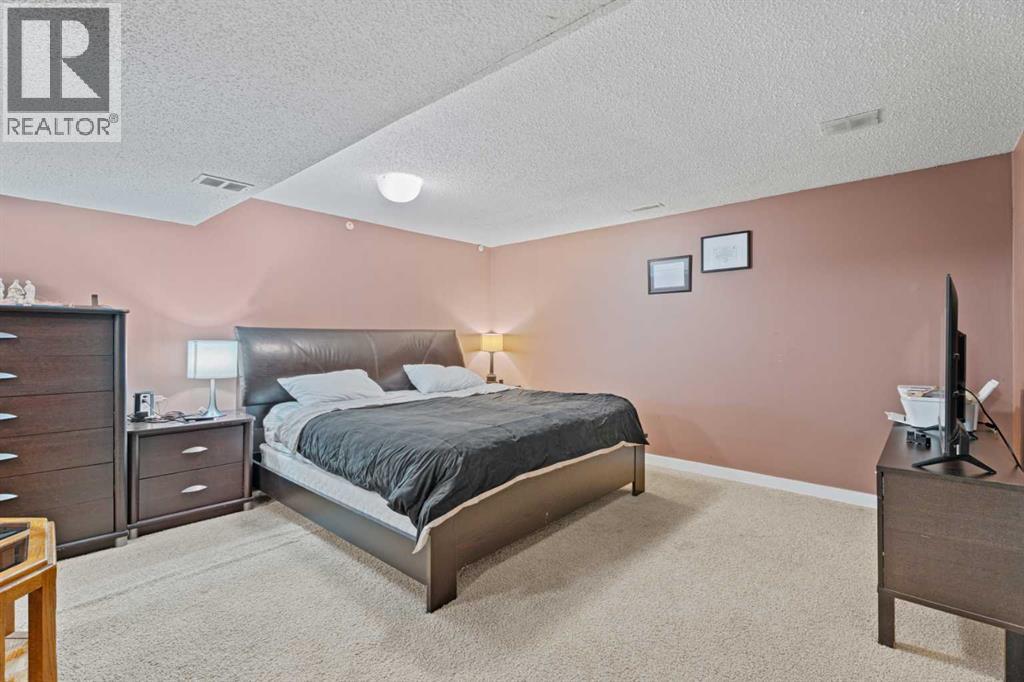 17, 2210 Oakmoor Drive Sw, Calgary, Alberta  T2V 4R4 - Photo 25 - A2285026