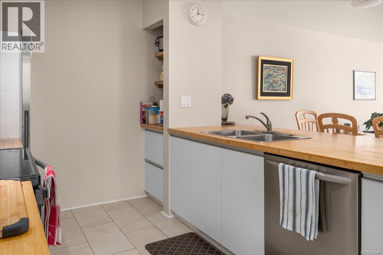 17 6245 Blueback Rd, Nanaimo, British Columbia  V9V 1N7 - Photo 9 - 1029695