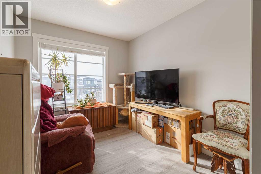 66 Wolf Hollow Park Se, Calgary, Alberta  T2X 4M6 - Photo 18 - A2294093