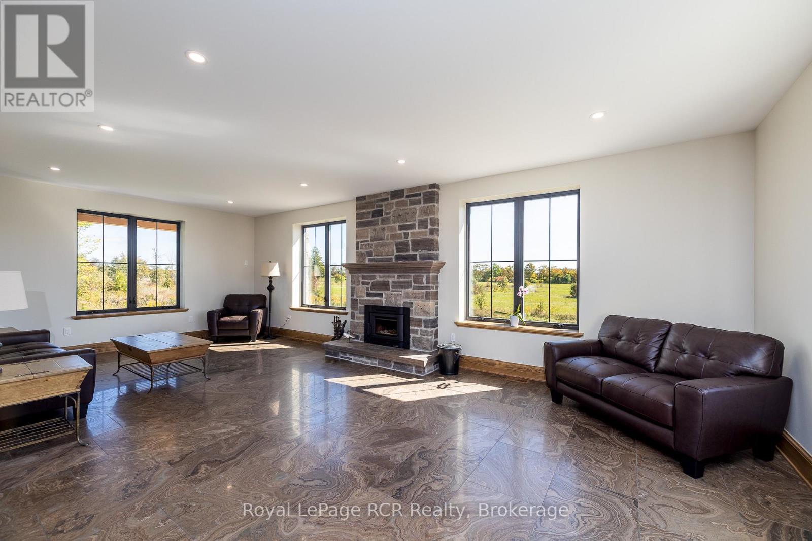 1037 Purple Valley Road, South Bruce Peninsula, Ontario  N0H 1W0 - Photo 11 - X12923448