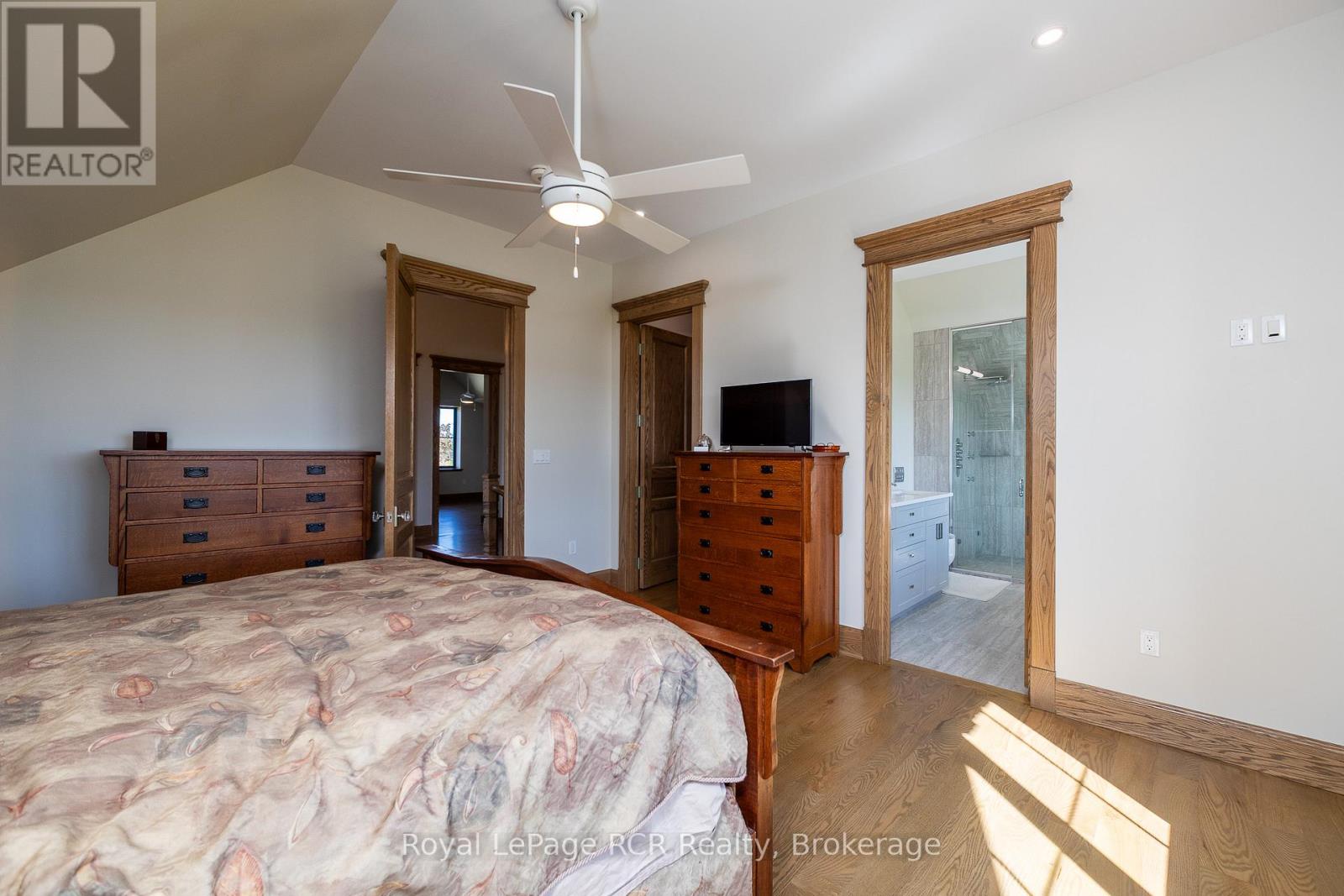 1037 Purple Valley Road, South Bruce Peninsula, Ontario  N0H 1W0 - Photo 24 - X12923448