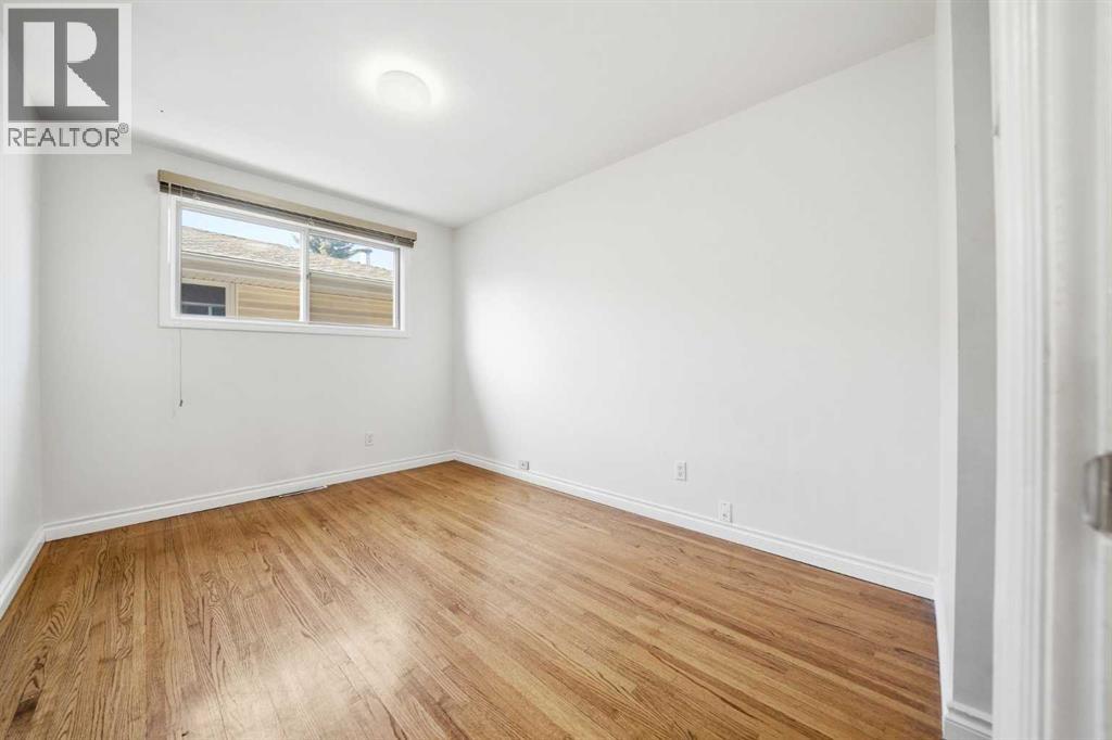 1447 Northmount Drive NW, Calgary, Alberta  T2L 0G7 - Photo 19 - A2295699