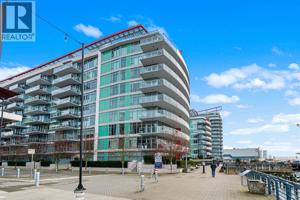 Xxxx 175 Victory Ship Way, North Vancouver, British Columbia V7L 0G1 - Photo 1 - R3103868