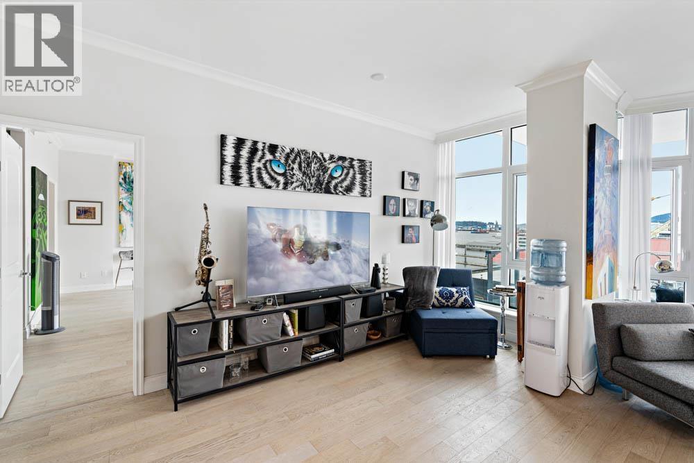 Xxxx 175 Victory Ship Way, North Vancouver, British Columbia V7L 0G1 - Photo 3 - R3103868