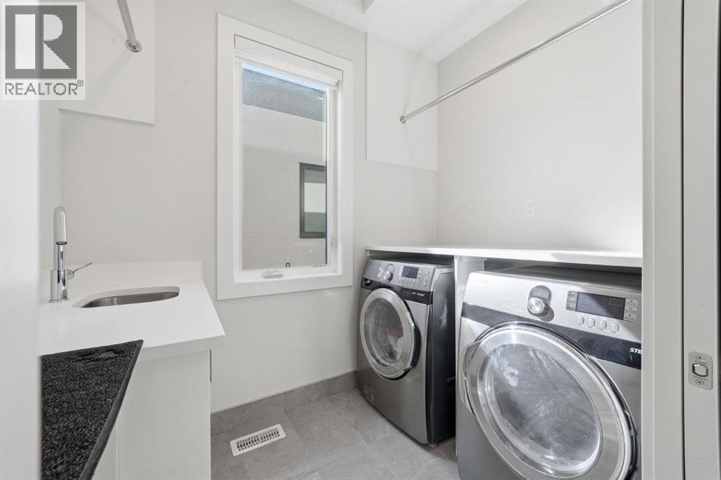 2, 427 37 Street SW, Calgary, Alberta  T3C 1R7 - Photo 26 - A2296457