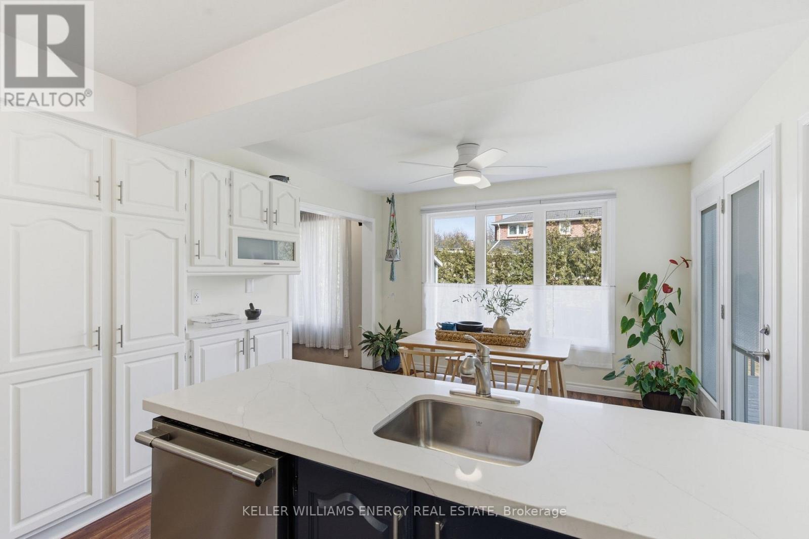 555 Peggoty Circle, Oshawa, Ontario  L1K 2C4 - Photo 16 - E12923352