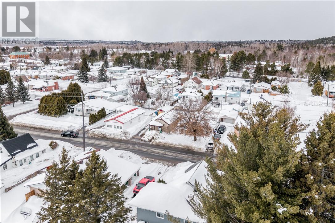 85 Main St, Chelmsford, Ontario  P0M 1L0 - Photo 22 - 2126918