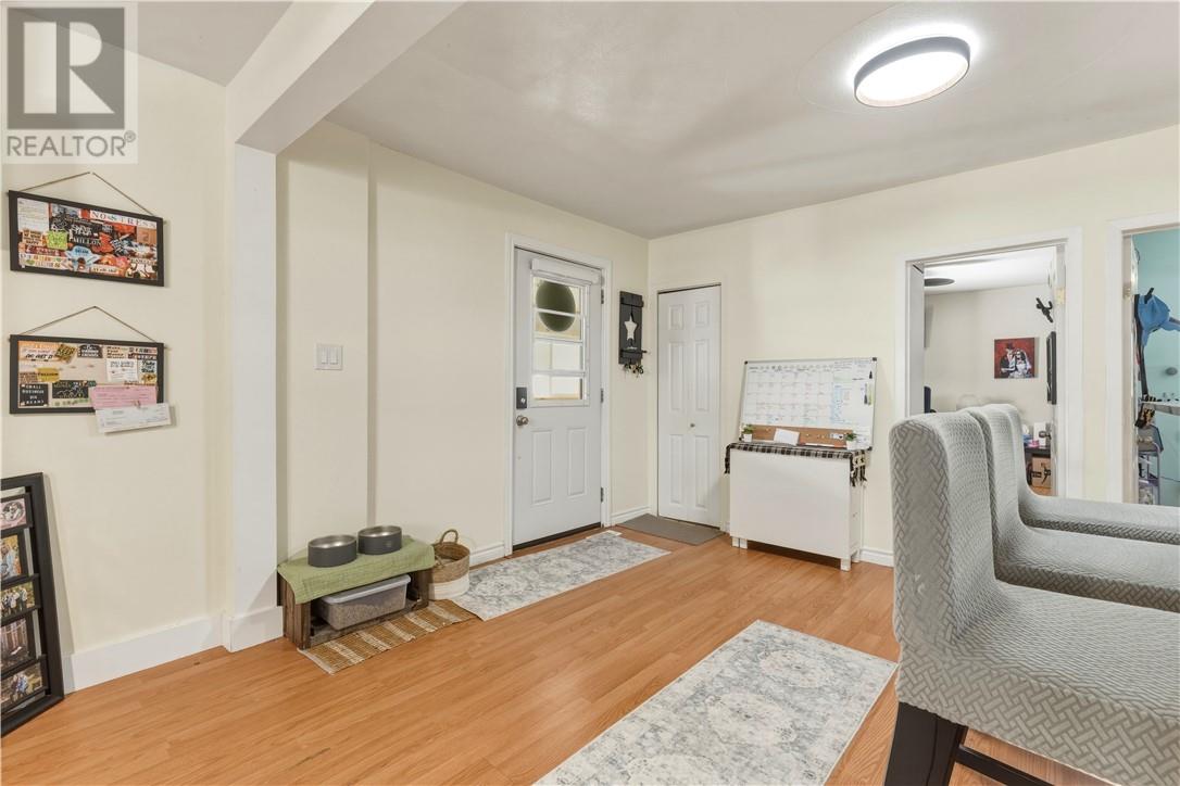 85 Main St, Chelmsford, Ontario  P0M 1L0 - Photo 5 - 2126918