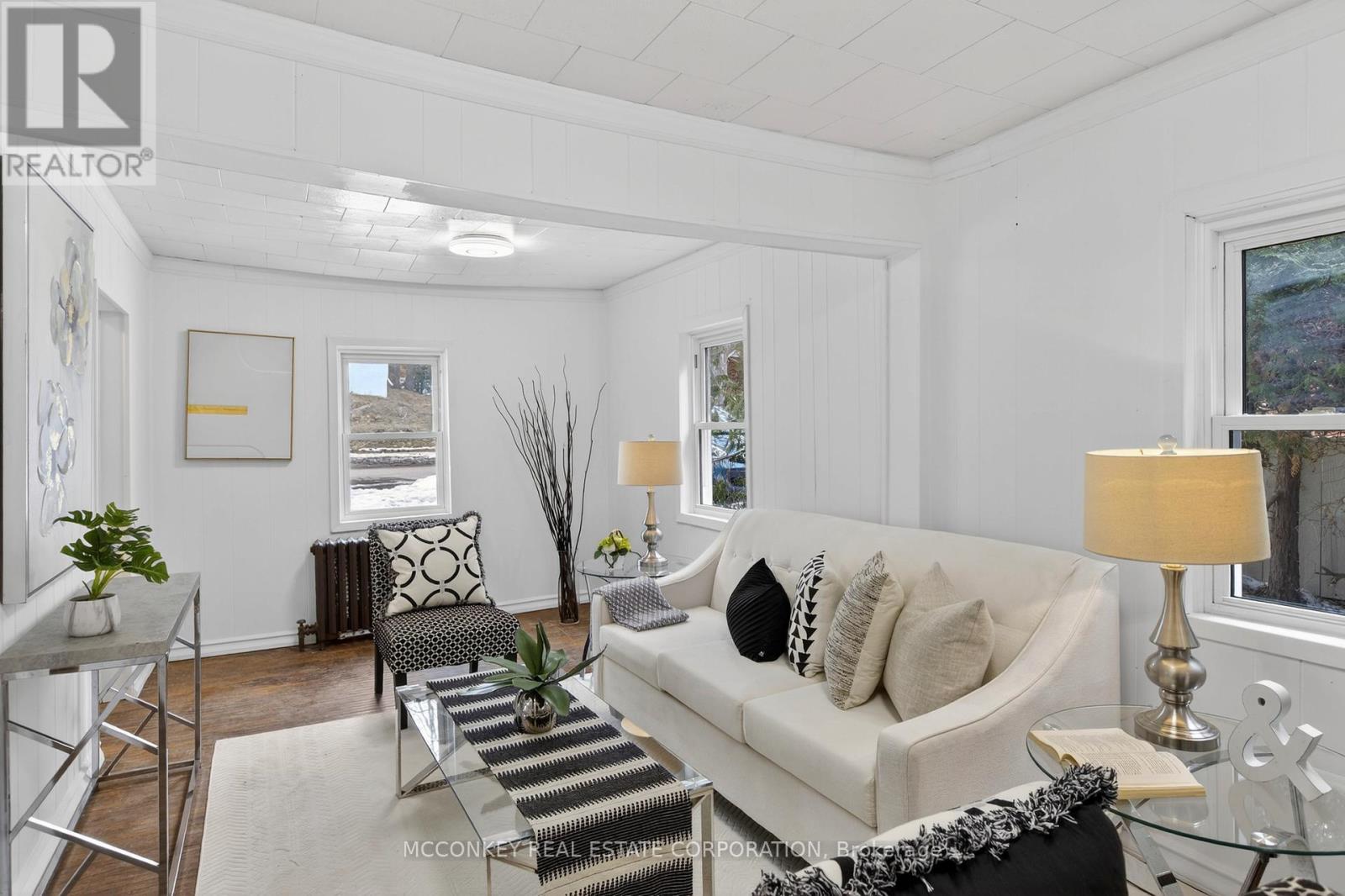 639 Rubidge Street, Peterborough, Ontario  K9H 4E9 - Photo 4 - X12923412