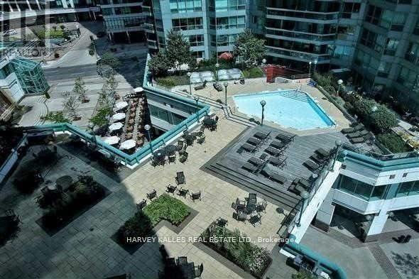 705 - 10 Yonge Street, Toronto, Ontario  M5J 1R4 - Photo 12 - C12923324
