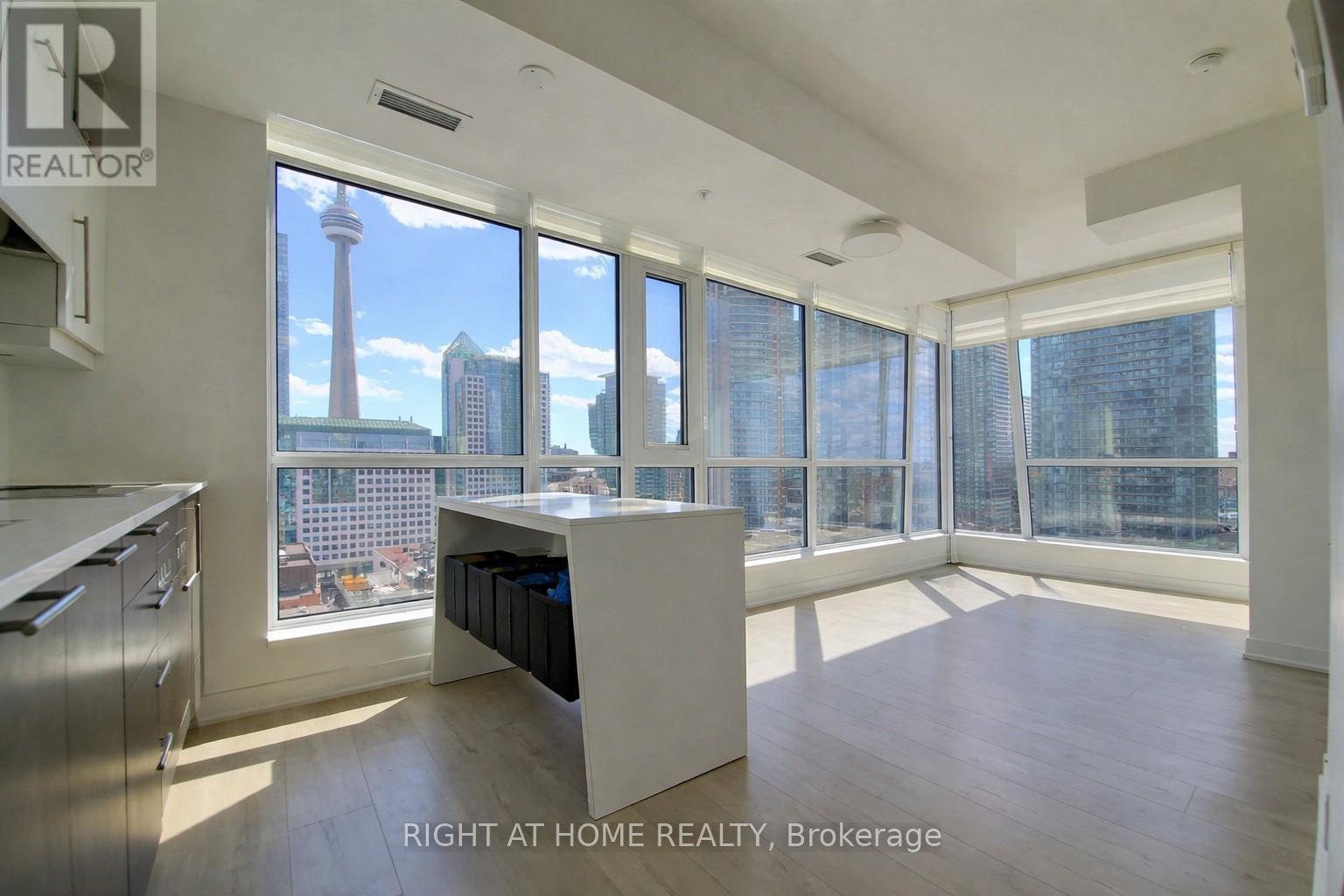 1607 - 30 NELSON STREET, Toronto, Ontario