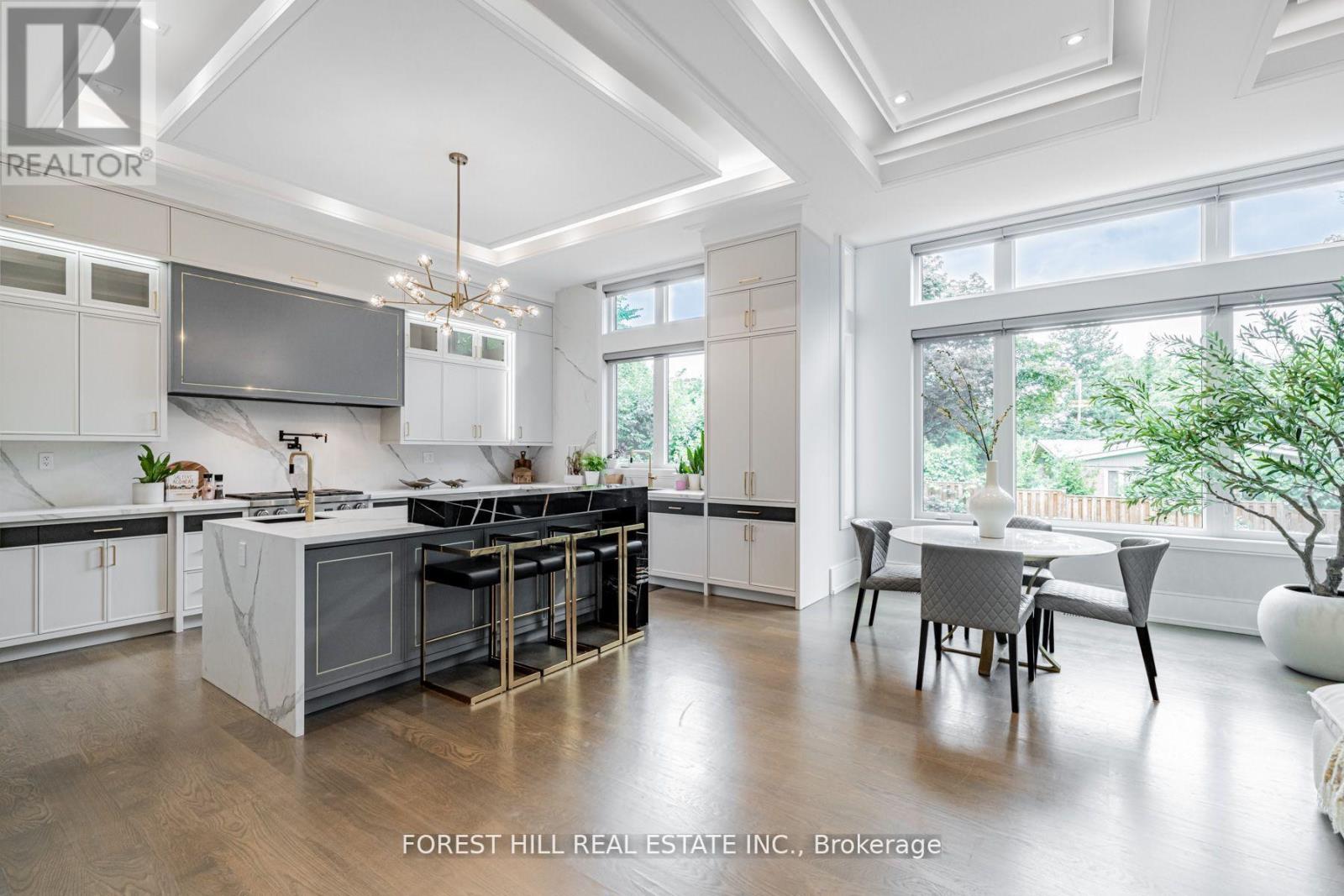 49 Ravenscroft Circle, Toronto, Ontario  M2K 1K1 - Photo 12 - C12923340