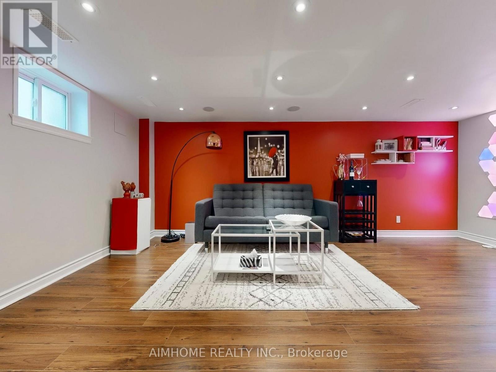 39 Brentcliffe Road, Toronto, Ontario  M4G 3Y4 - Photo 36 - C12923362