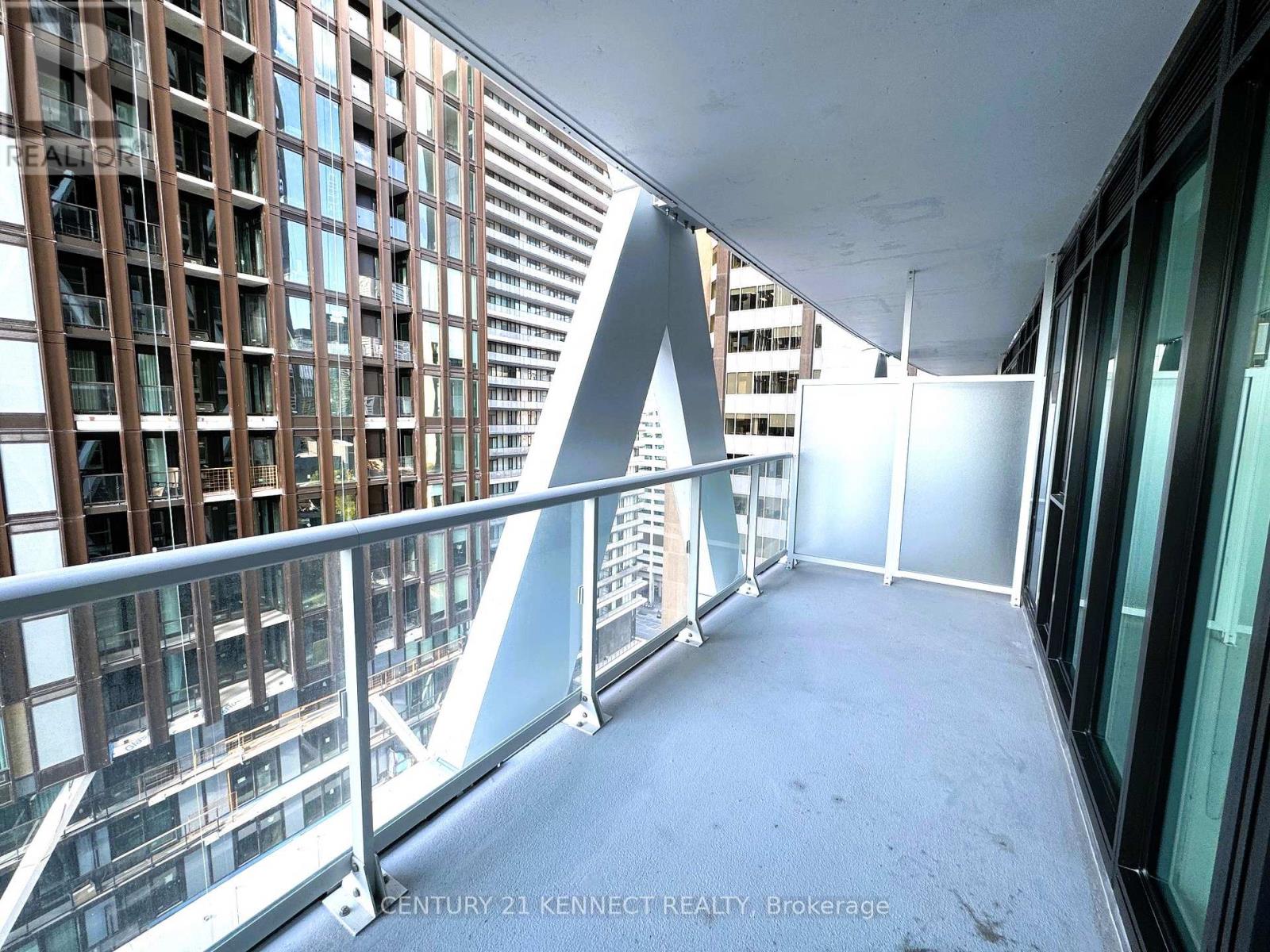 1821 - 230 Simcoe Street, Toronto, Ontario  M5T 0G7 - Photo 15 - C12923390